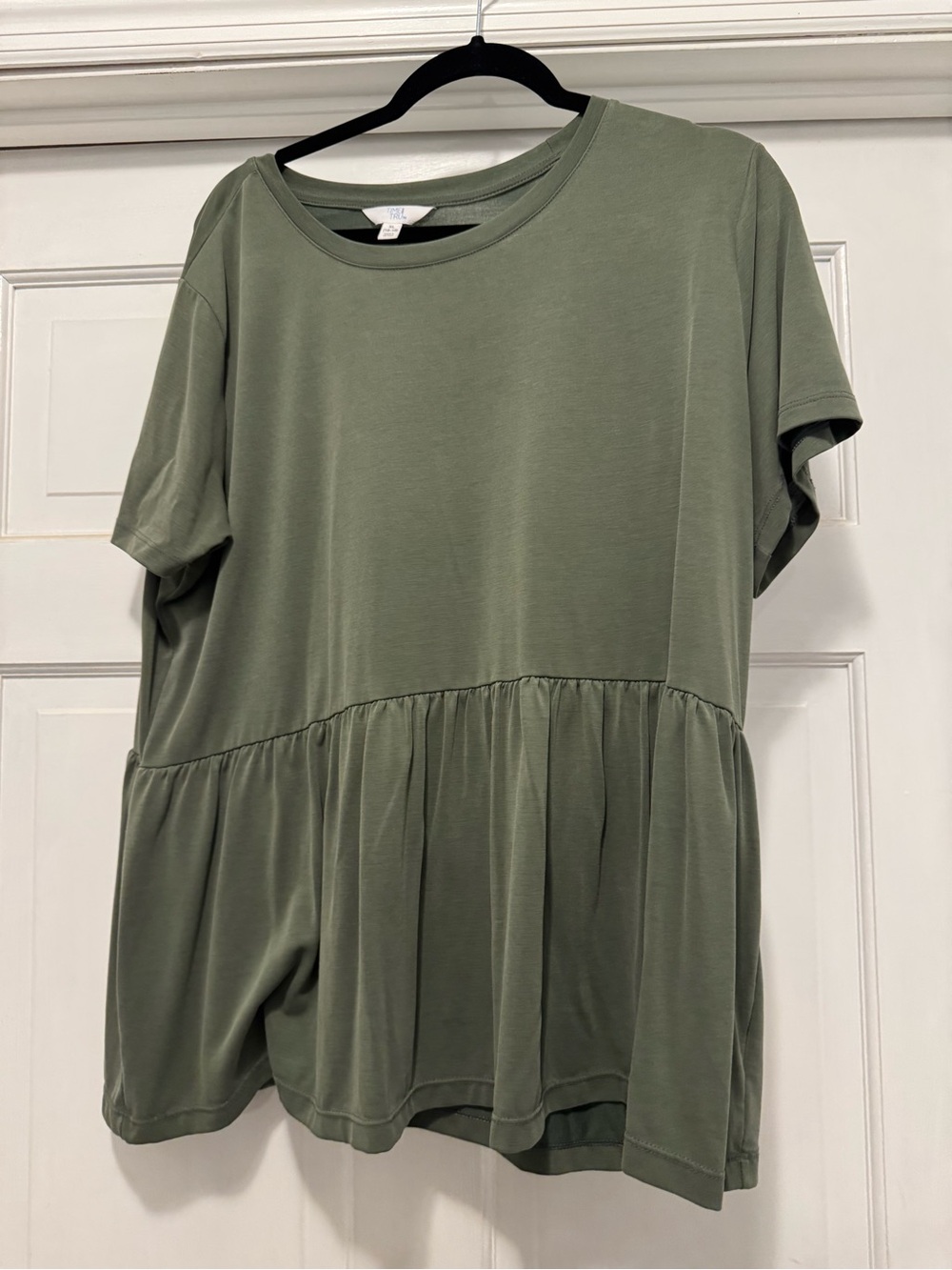 Time and Tru Olive Green Peplum Short Sleeve Top